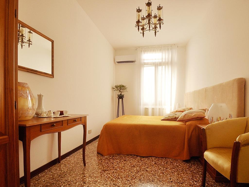 La Casa Del Mercante Veneziano Ruang foto